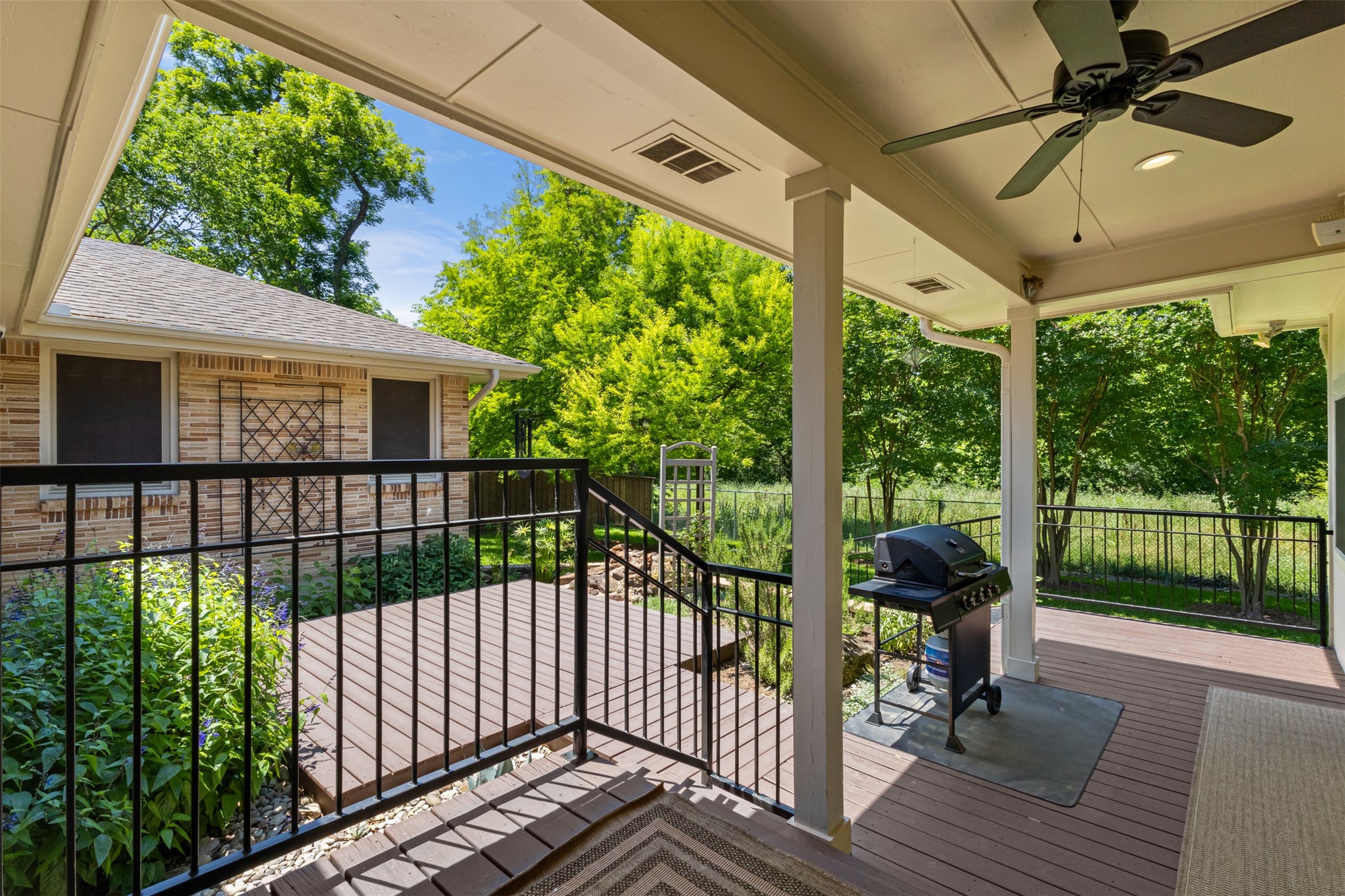 1035 Waterford Drive Dallas TX 75218