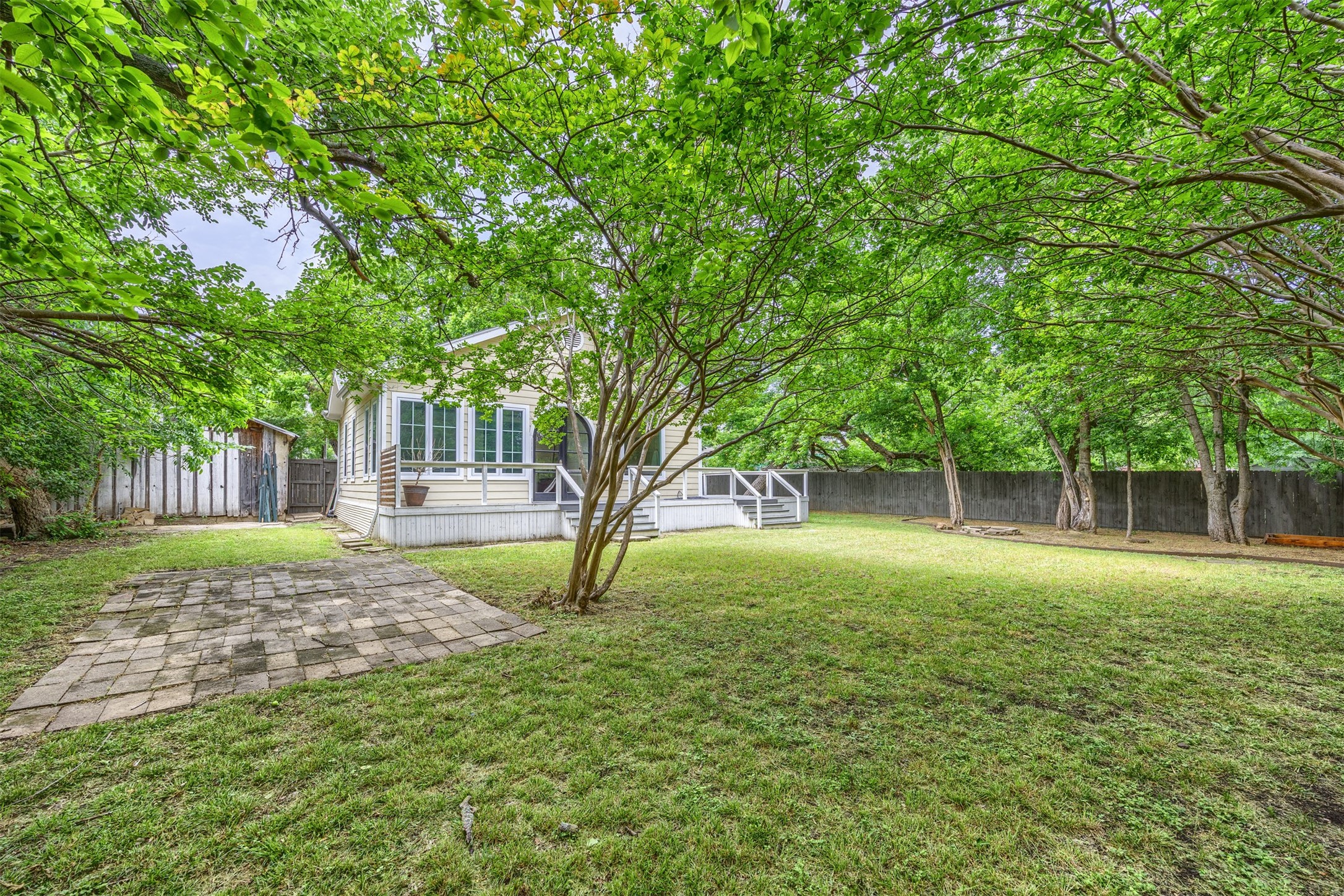 1008 Sherman Street Mckinney TX 75069