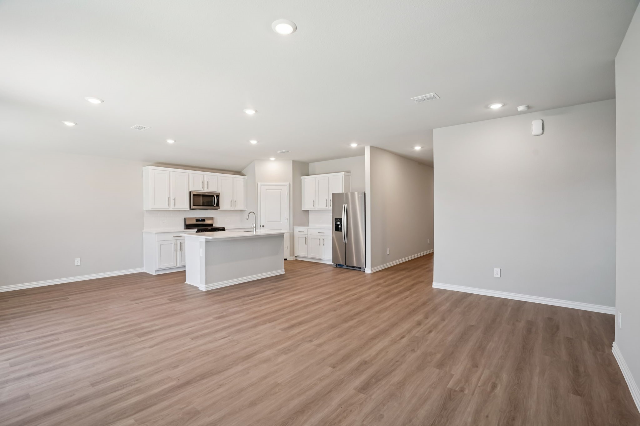 2109 Rannoch Street Sherman TX 75092