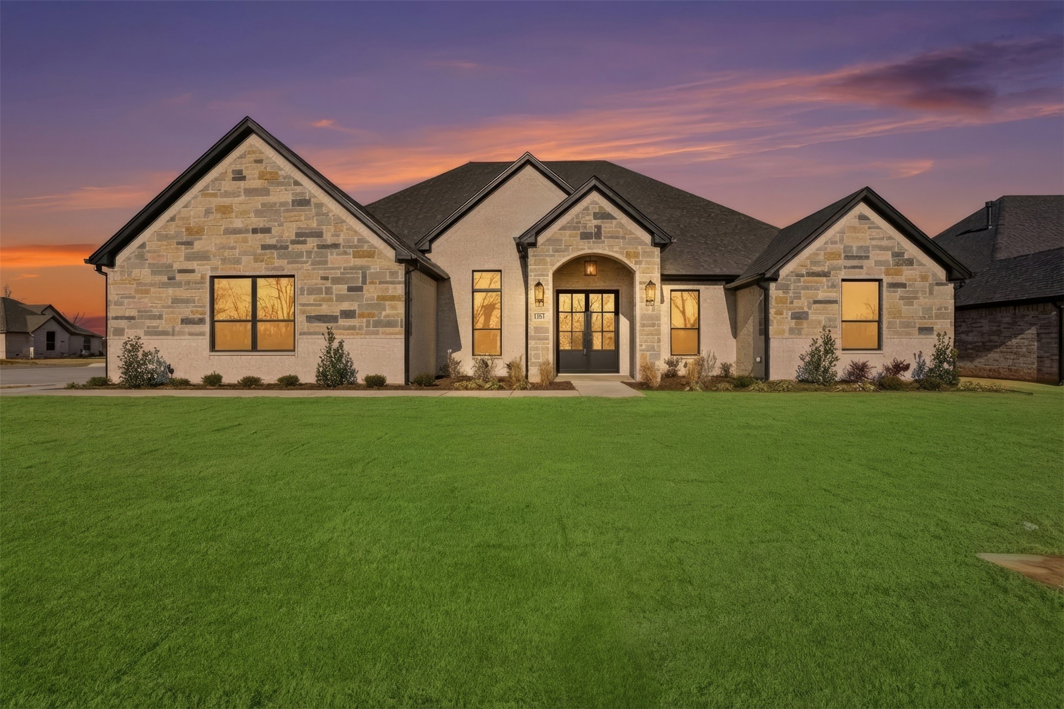 1101 Tremont Lane Granbury TX 76049