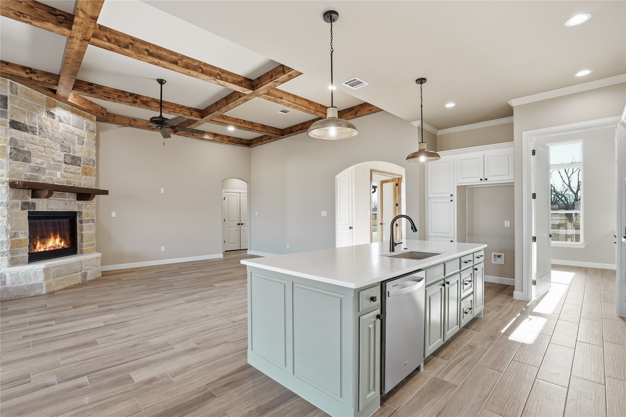 1101 Tremont Lane Granbury TX 76049
