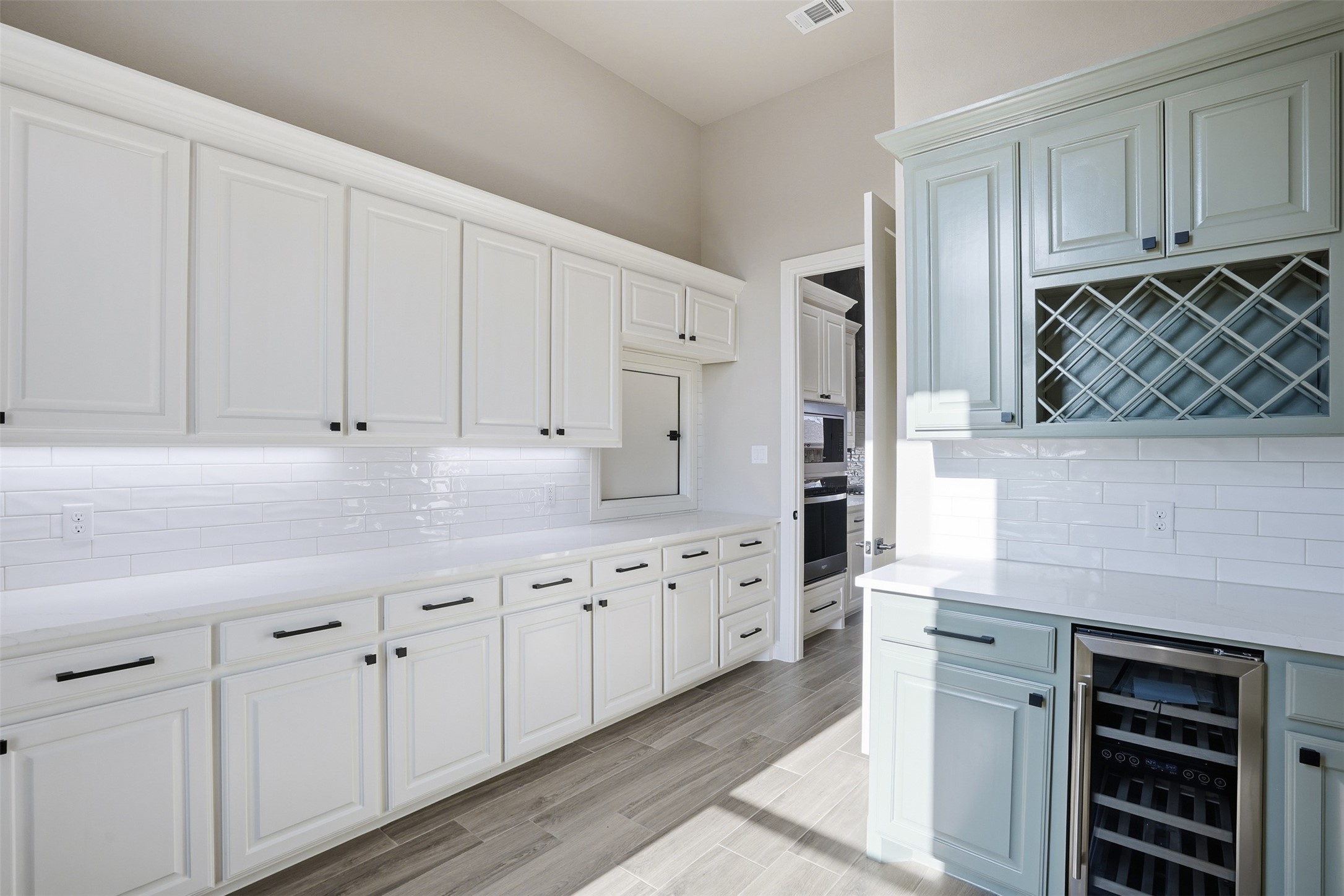 1101 Tremont Lane Granbury TX 76049