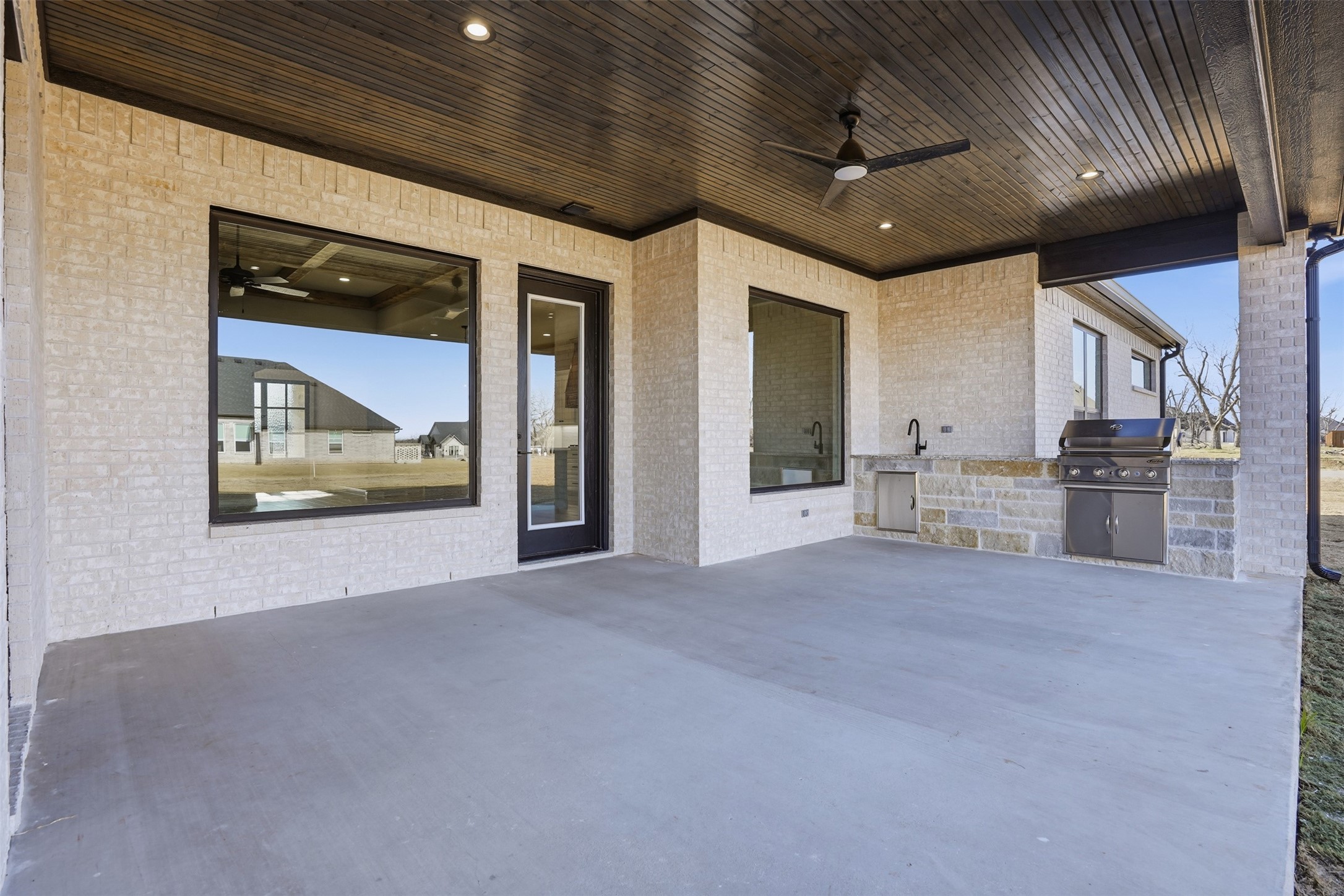 1101 Tremont Lane Granbury TX 76049