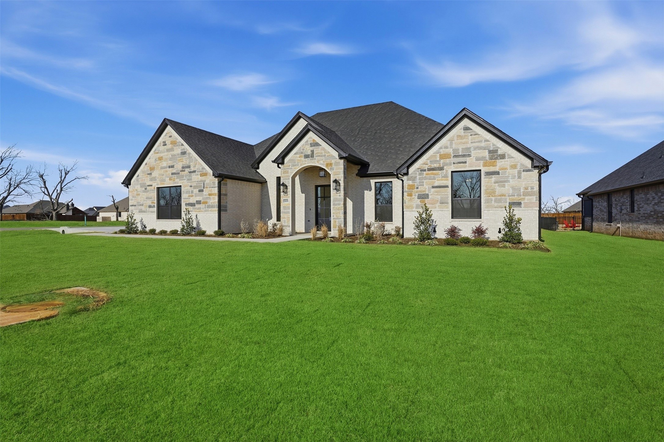 1101 Tremont Lane Granbury TX 76049