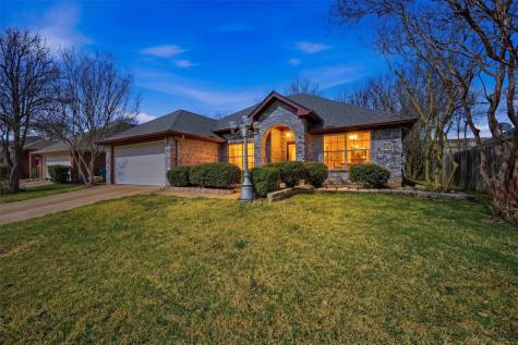 1708 Creekside Avenue Sherman TX 75092