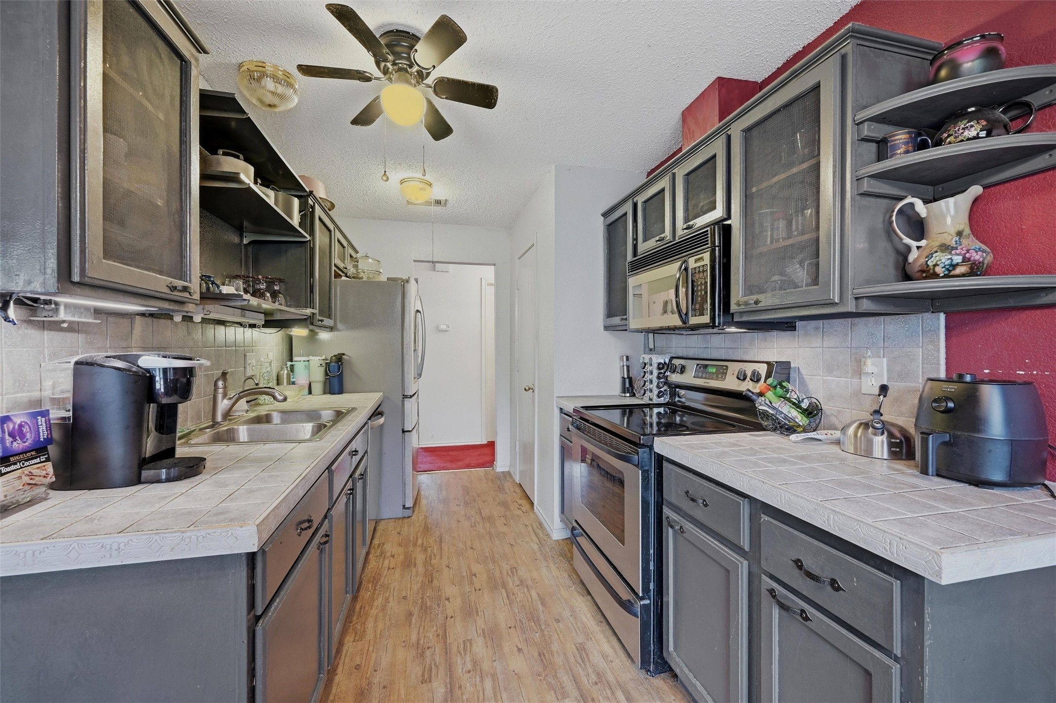 1708 Creekside Avenue Sherman TX 75092