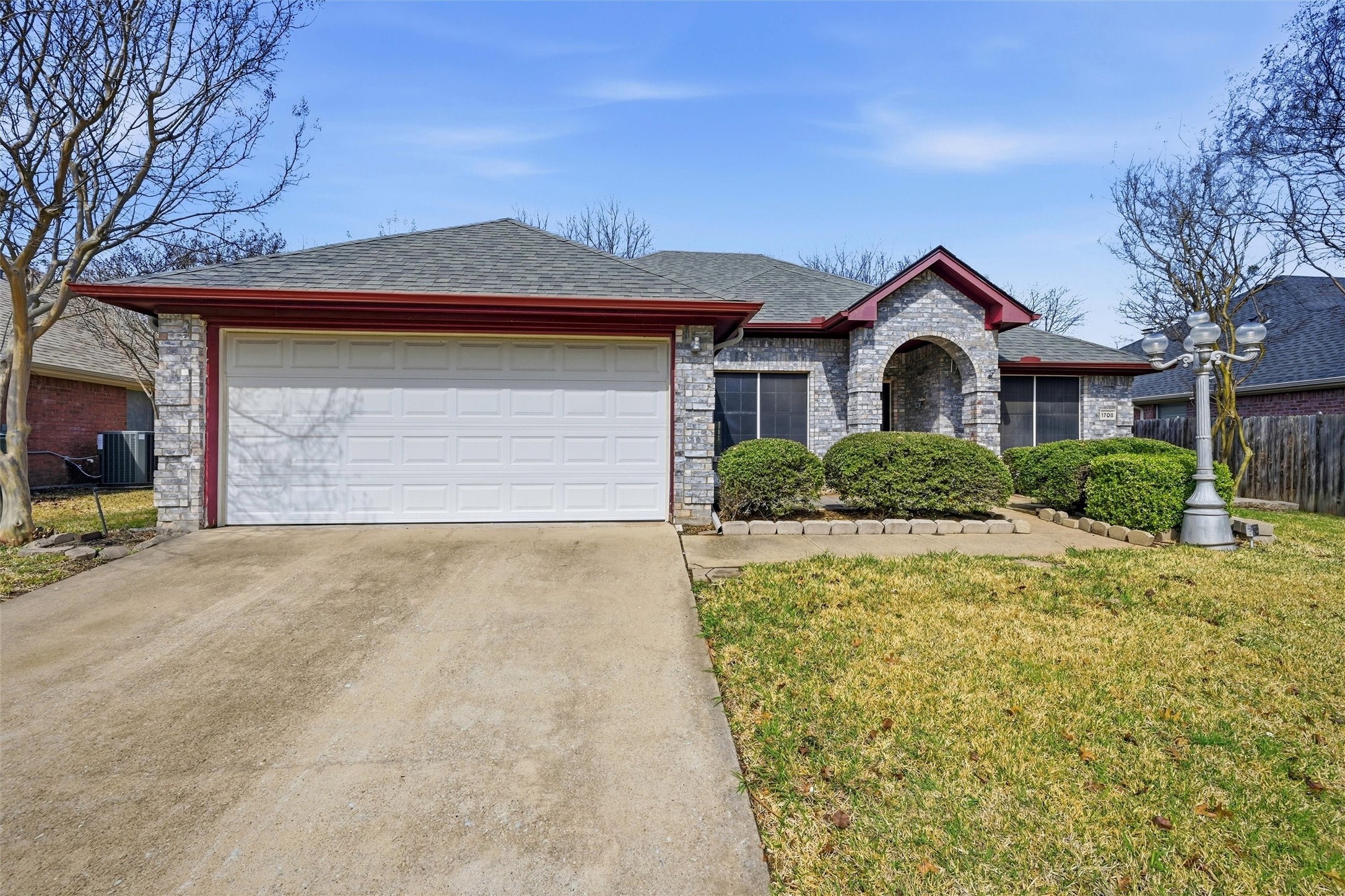 1708 Creekside Avenue Sherman TX 75092