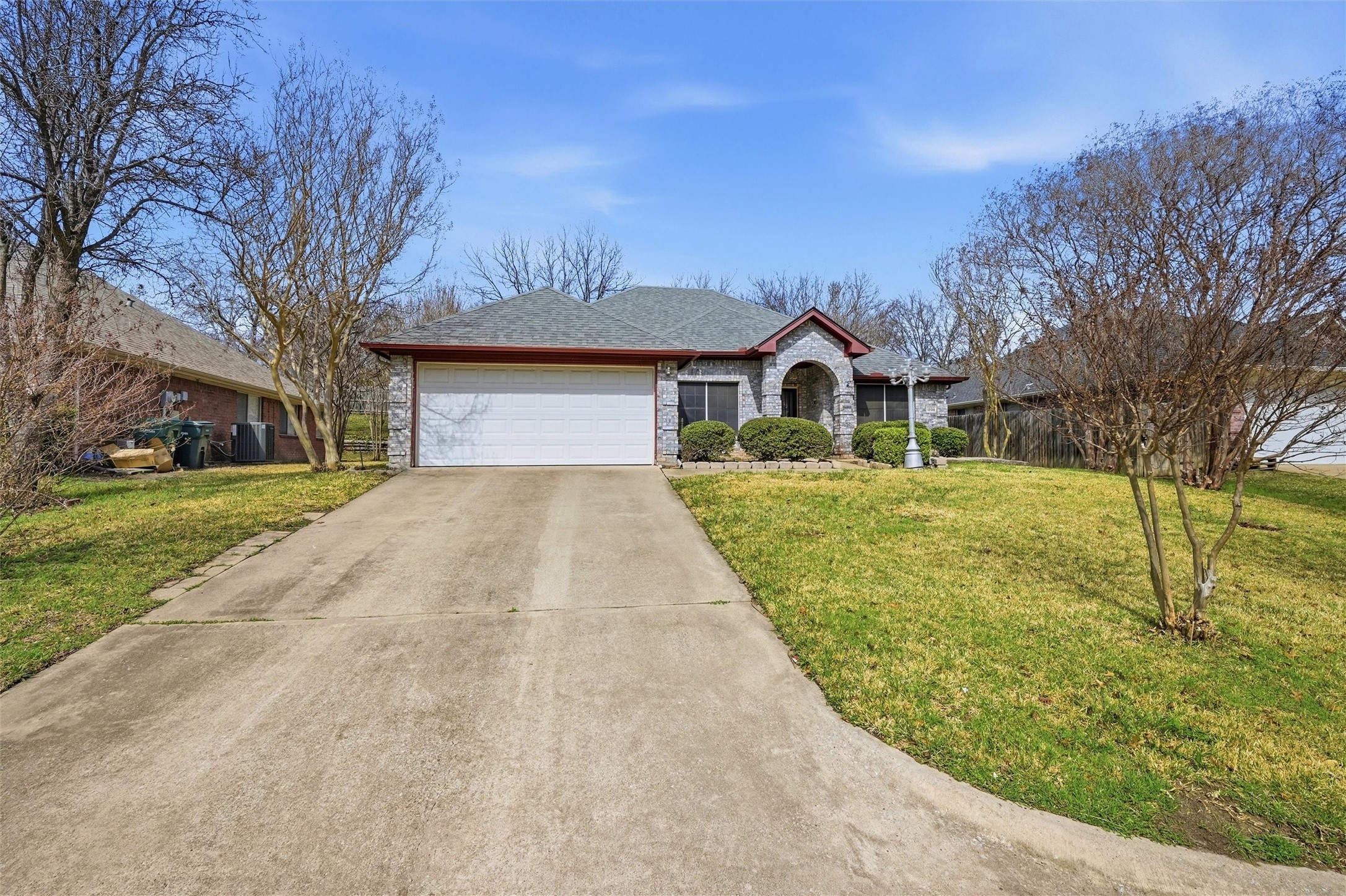 1708 Creekside Avenue Sherman TX 75092