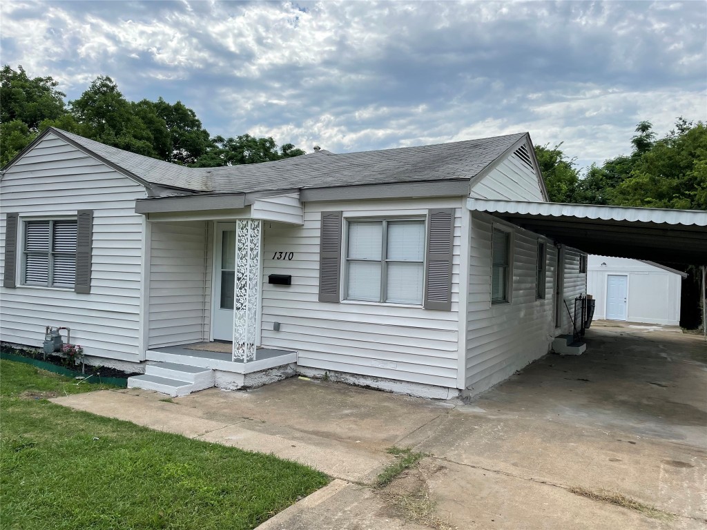 1310 Sleepy Hollow Drive Dallas TX 75235