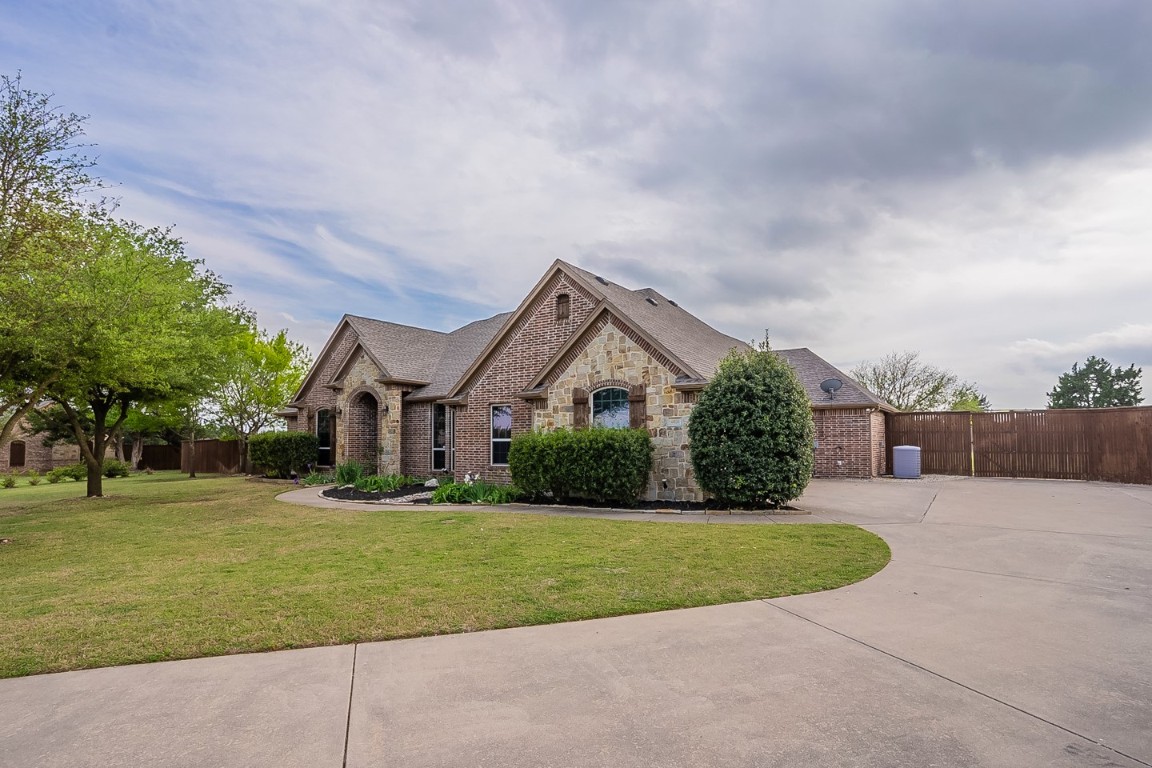 4031 Josh Court Midlothian TX 76065