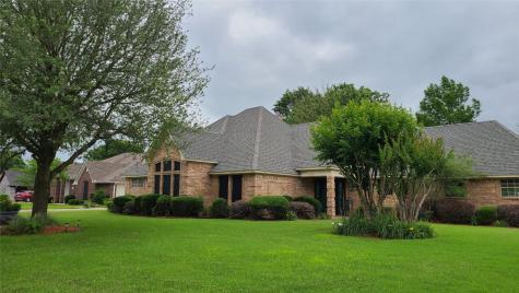 2114 Pecan Street Bonham TX 75418