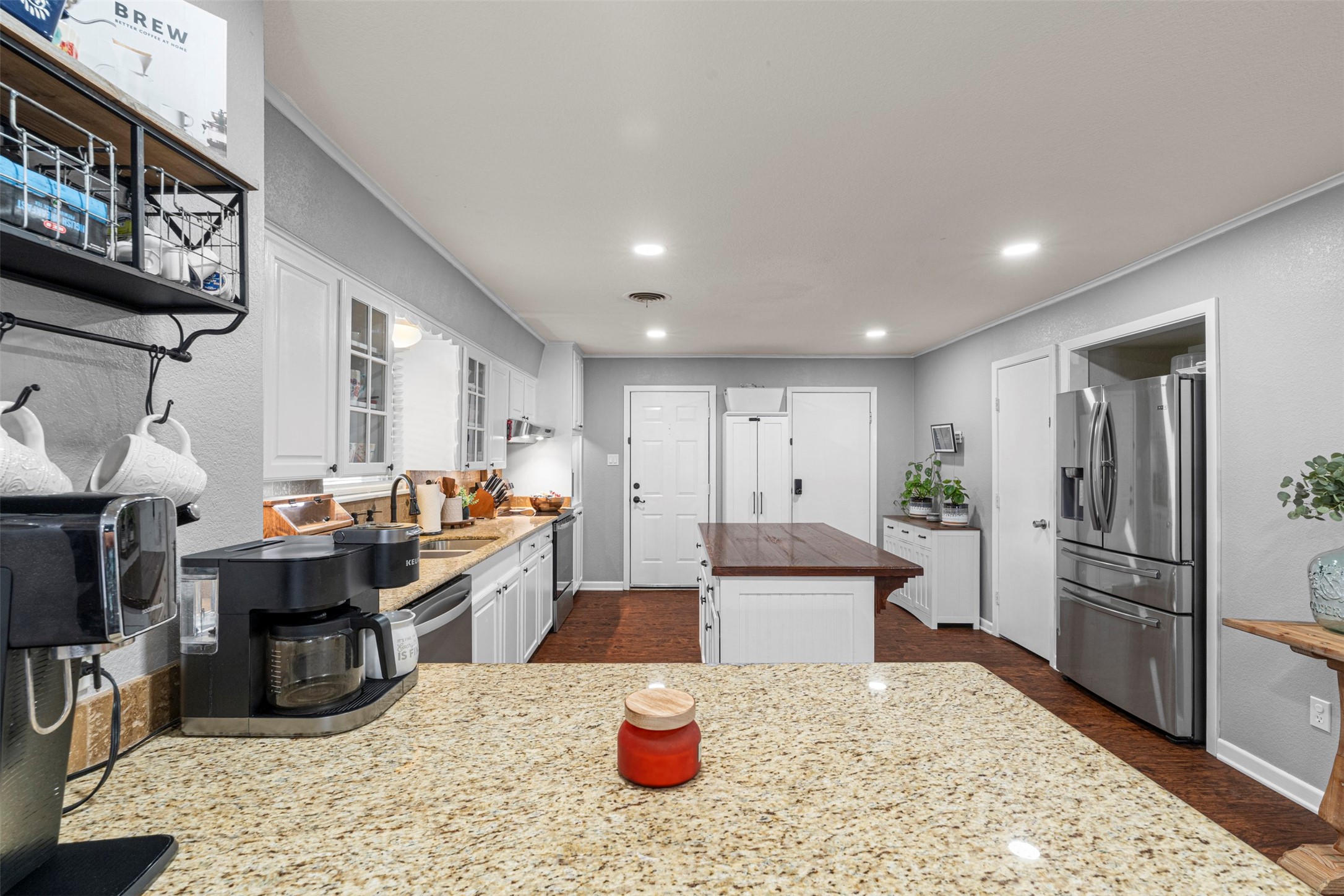 2025 W Belclaire Circle Corsicana TX 75110