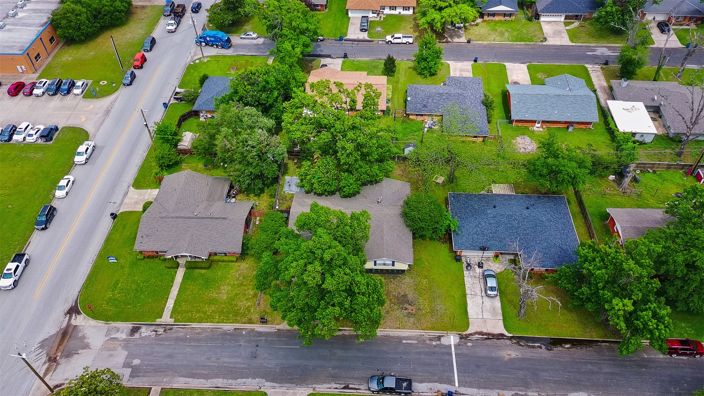 2025 W Belclaire Circle Corsicana TX 75110