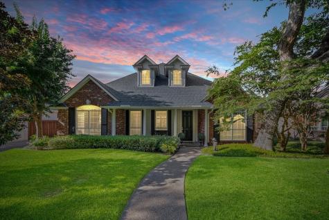 2845 Manorwood Trail Fort Worth TX 76109