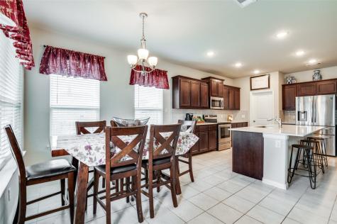 801 Woodcrest Drive Ennis TX 75119