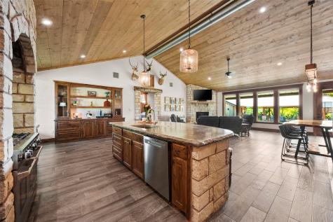 5451 N Highway 144 Granbury TX 76048