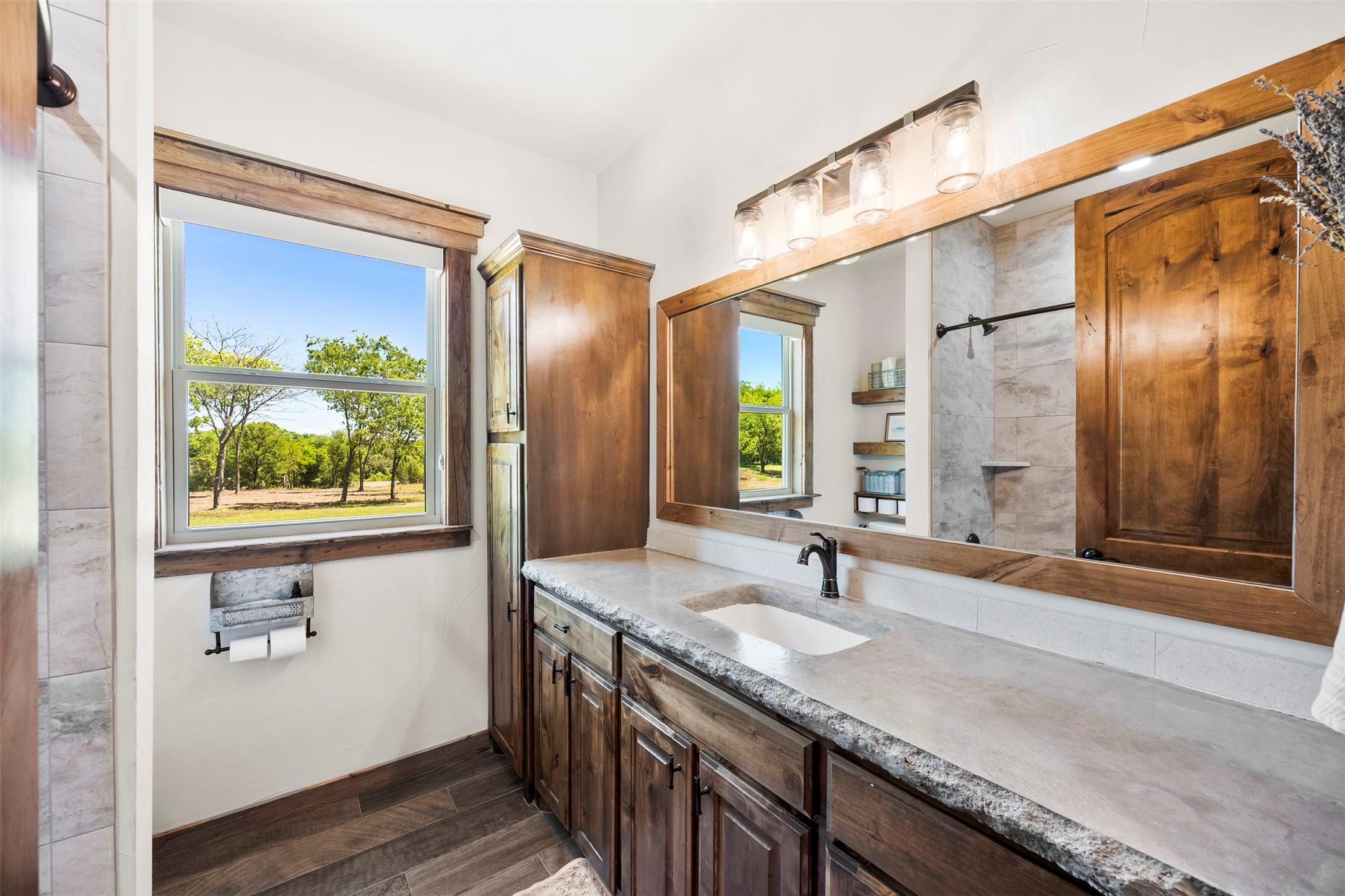 5451 N Highway 144 Granbury TX 76048