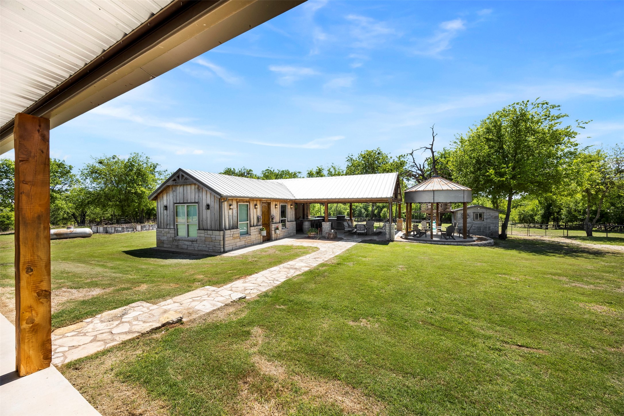 5451 N Highway 144 Granbury TX 76048