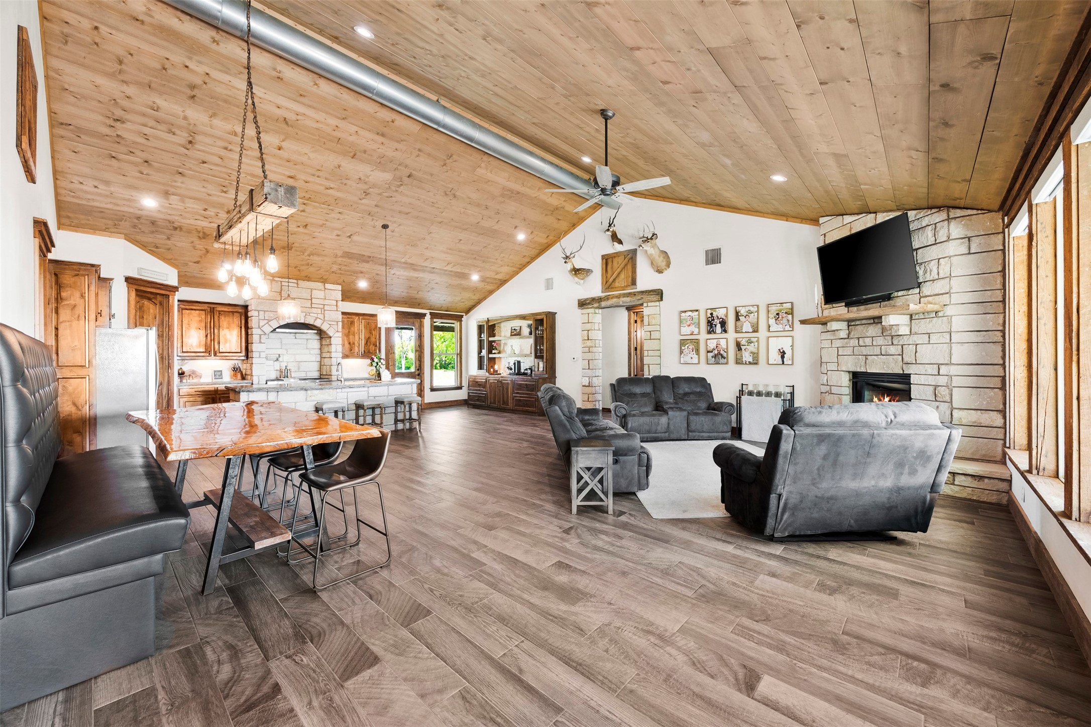 5451 N Highway 144 Granbury TX 76048