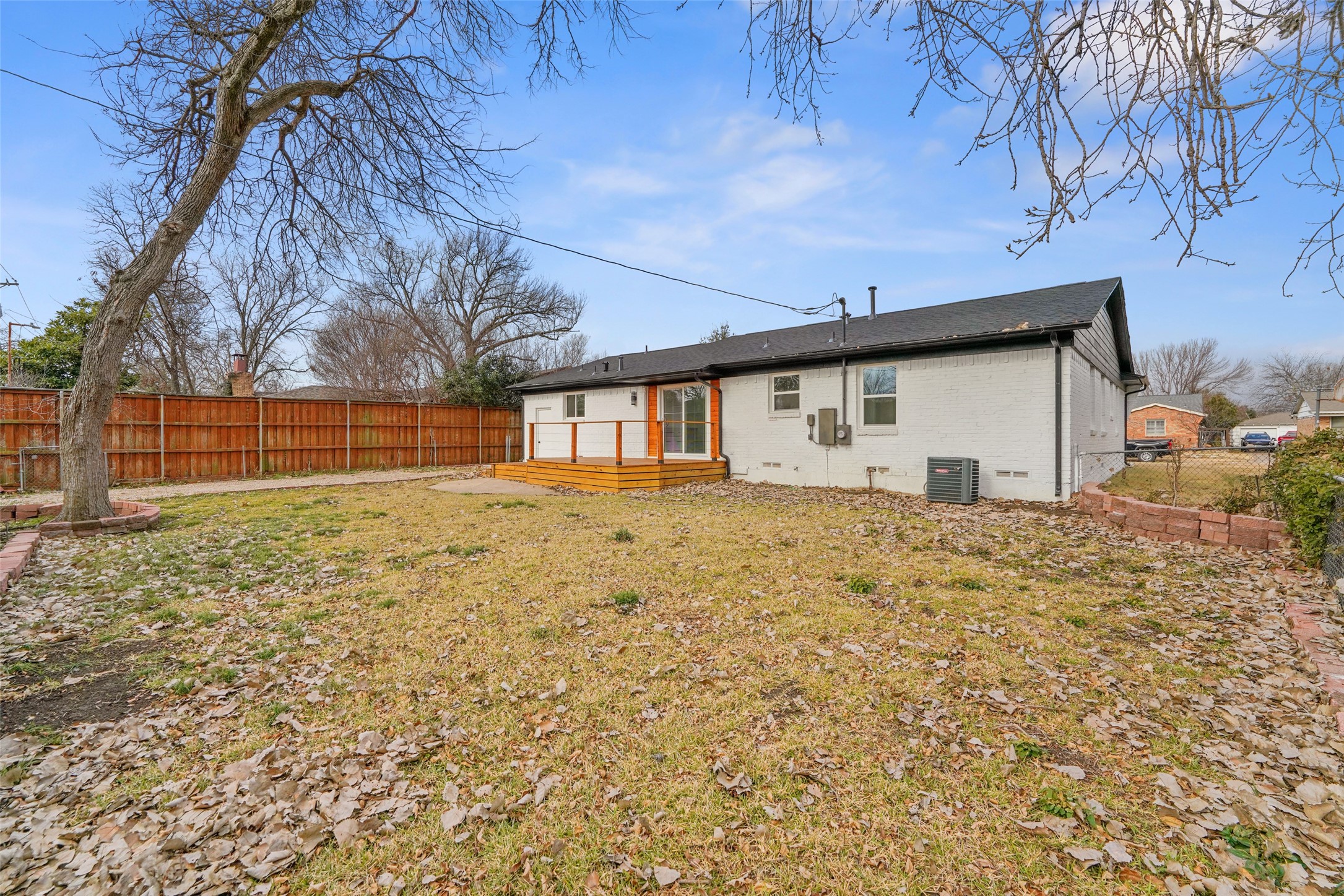 11046 Delford Circle Dallas TX 75228