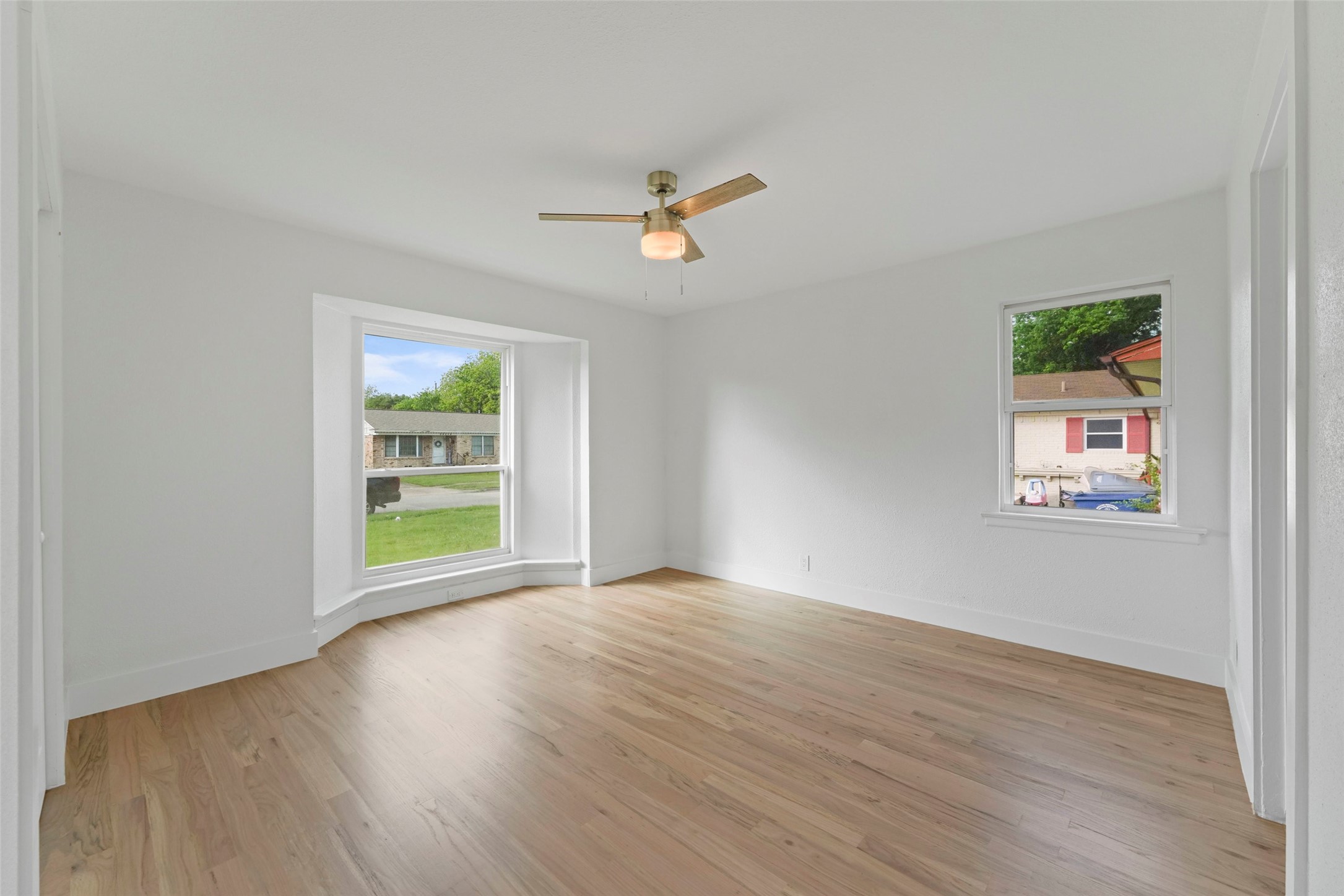 11046 Delford Circle Dallas TX 75228