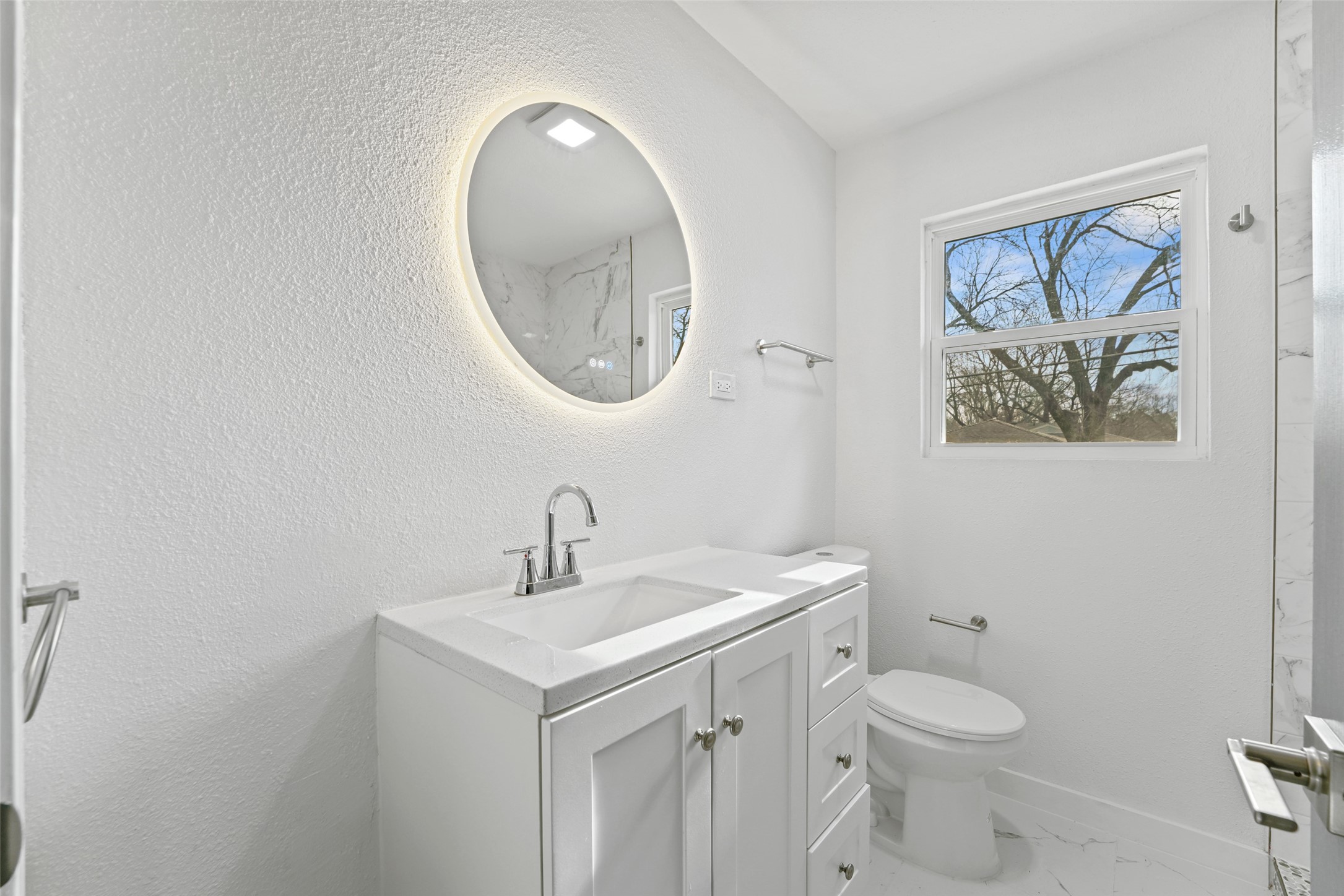 11046 Delford Circle Dallas TX 75228