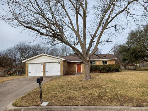 419 Peer Drive Hewitt TX 76643