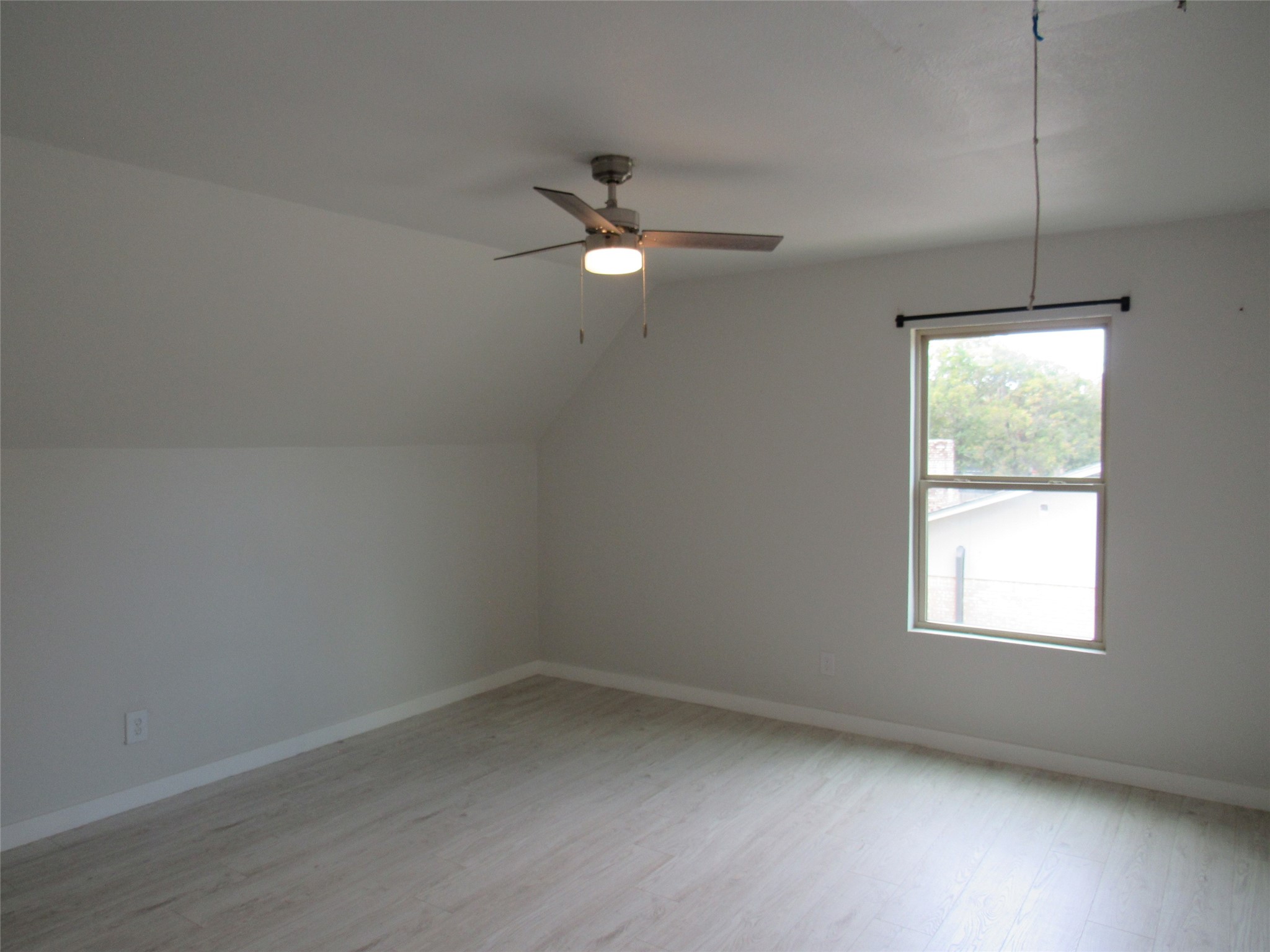 321 Crescent Drive Hewitt TX 76643
