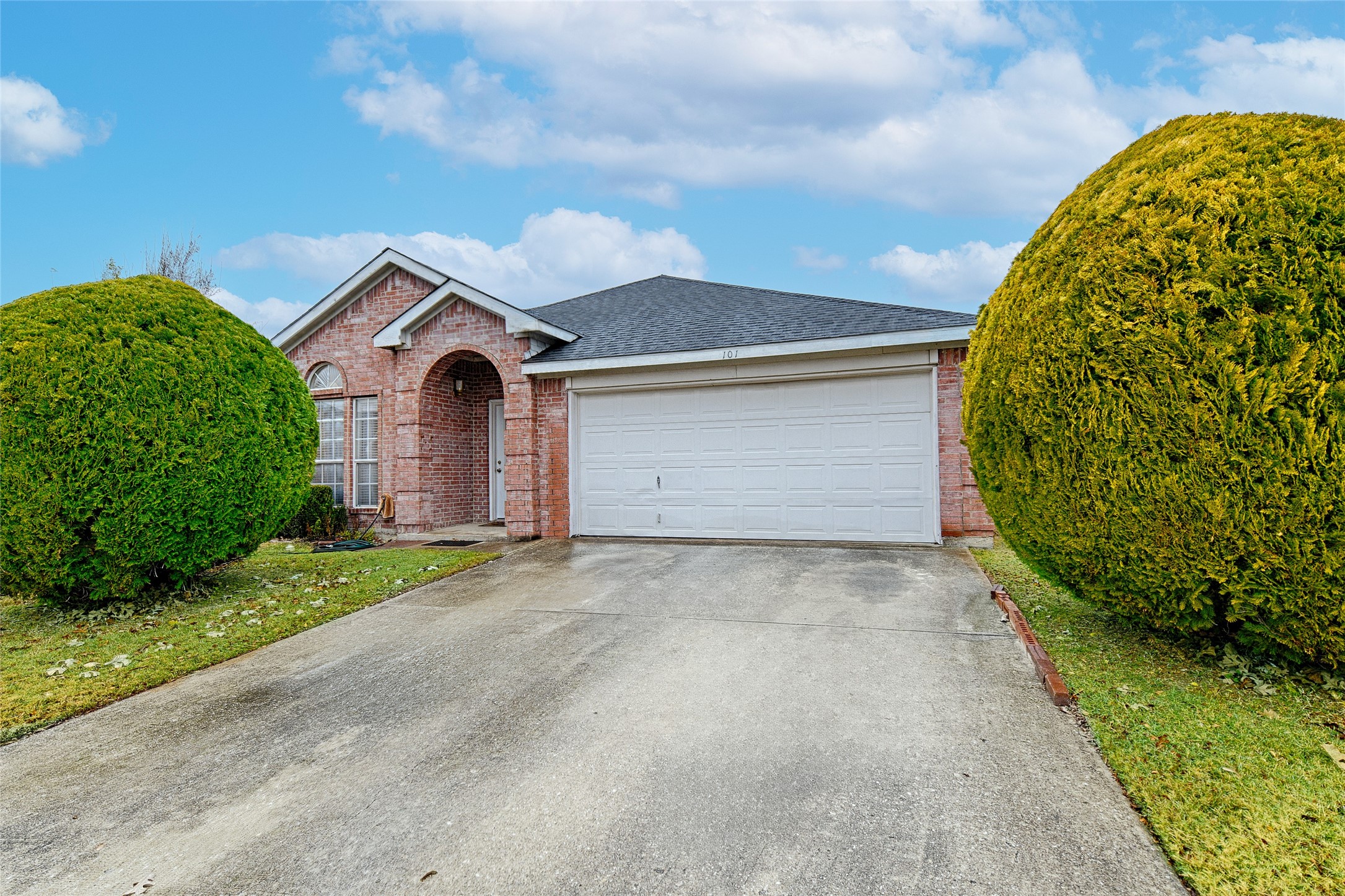 101 Fairbanks Drive Garland TX 75043