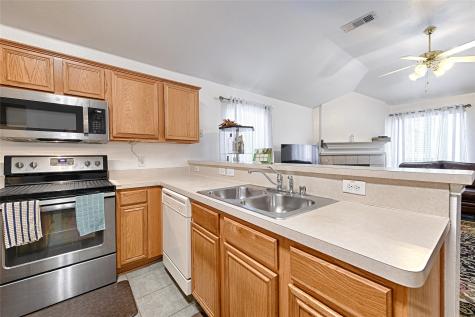 101 Fairbanks Drive Garland TX 75043