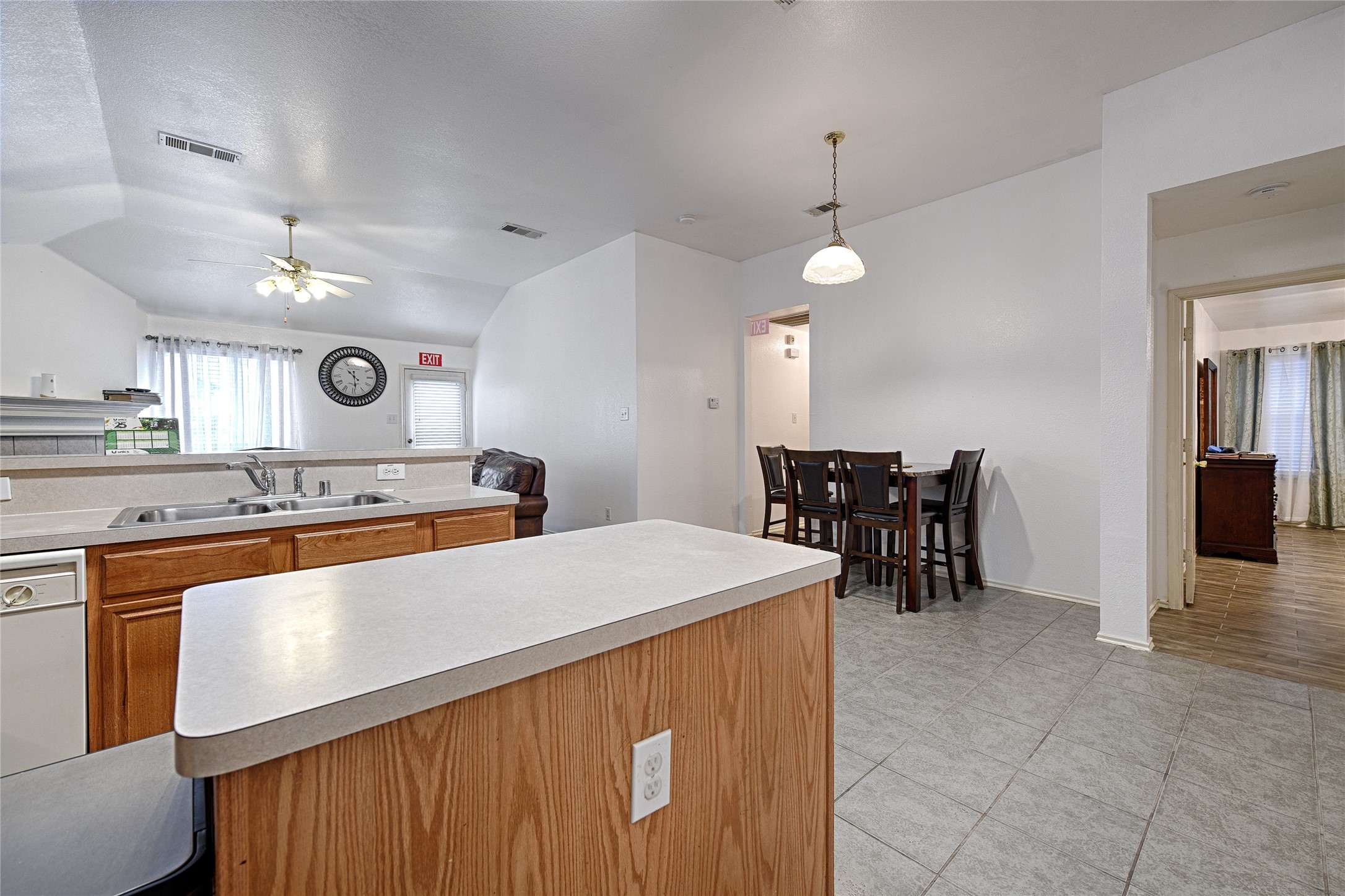 101 Fairbanks Drive Garland TX 75043