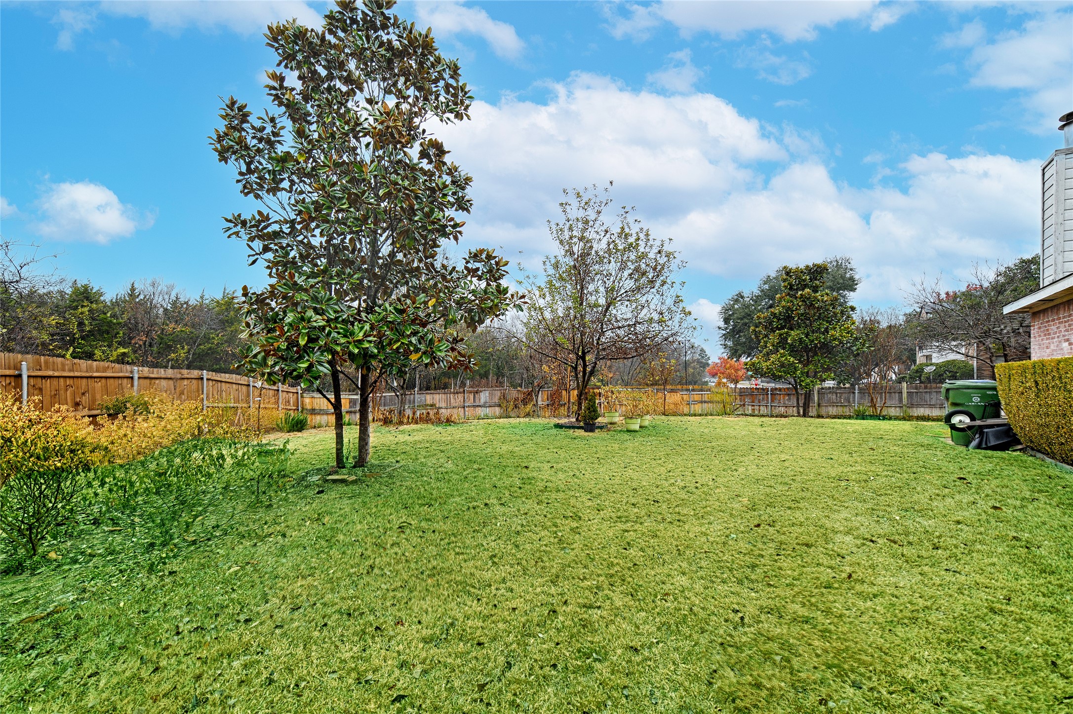 101 Fairbanks Drive Garland TX 75043