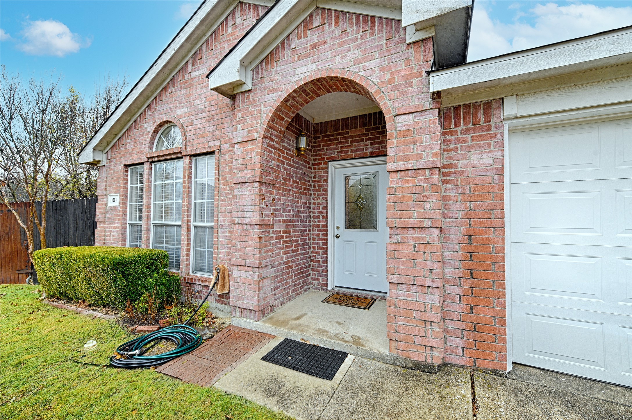 101 Fairbanks Drive Garland TX 75043