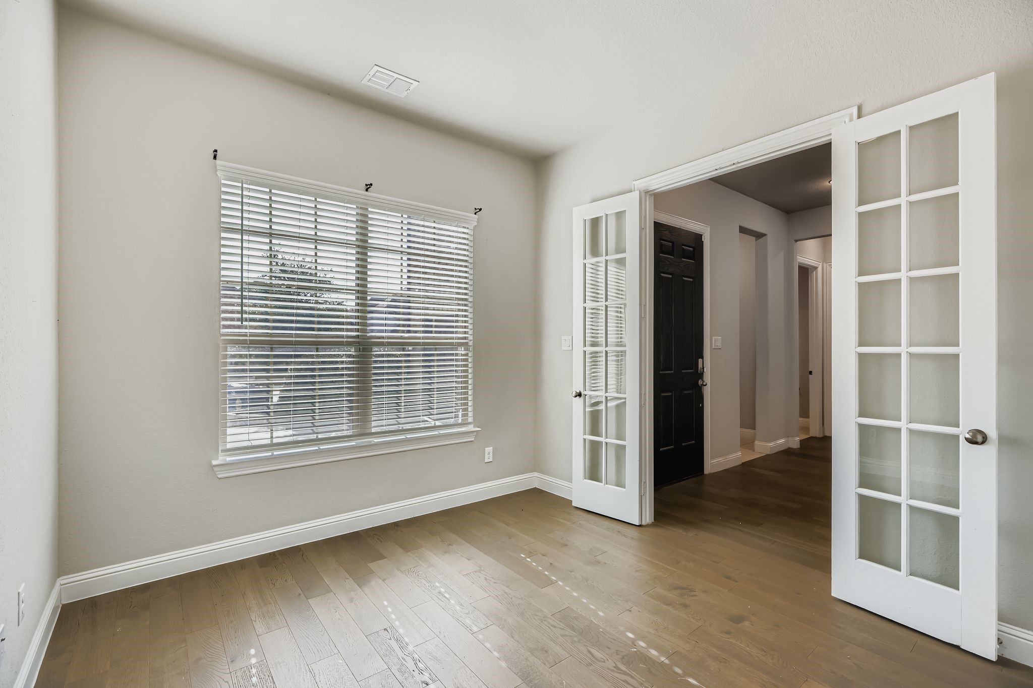 932 Hunters Creek Drive Rockwall TX 75087