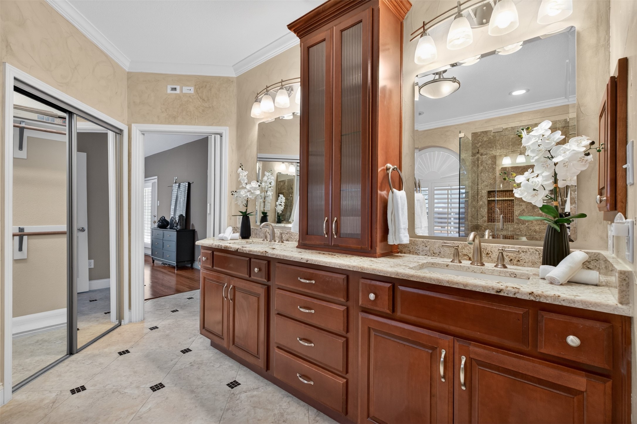 1536 Chester Drive Plano TX 75025