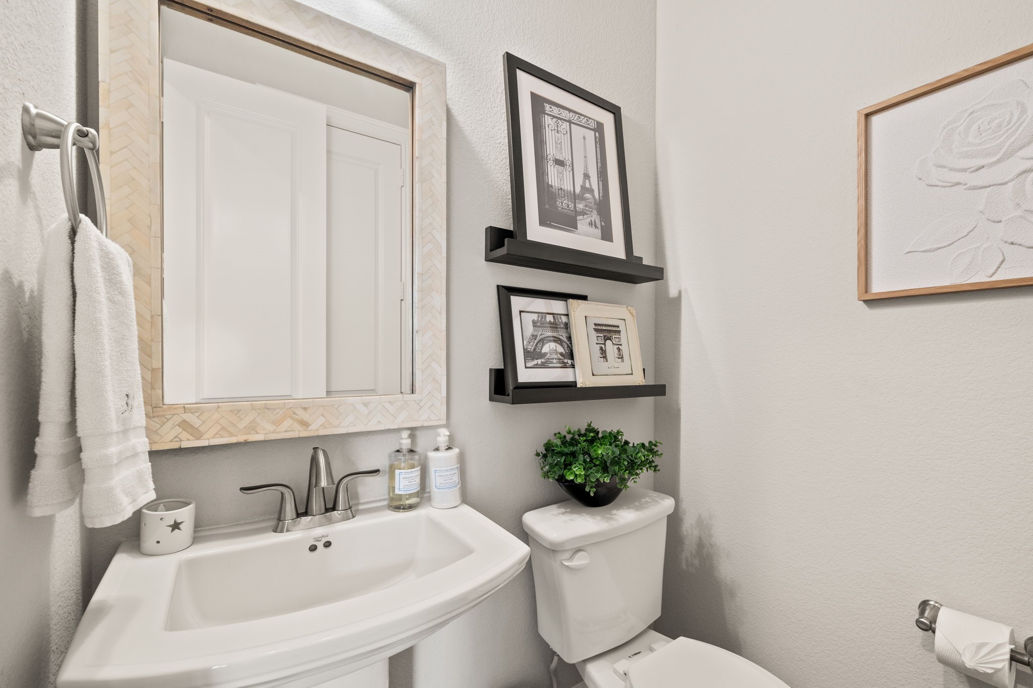 3808 Kennoway The Colony TX 75056
