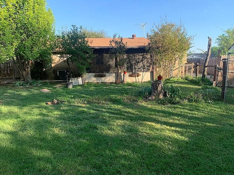 5921 Maiden Lane Fort Worth TX 76131