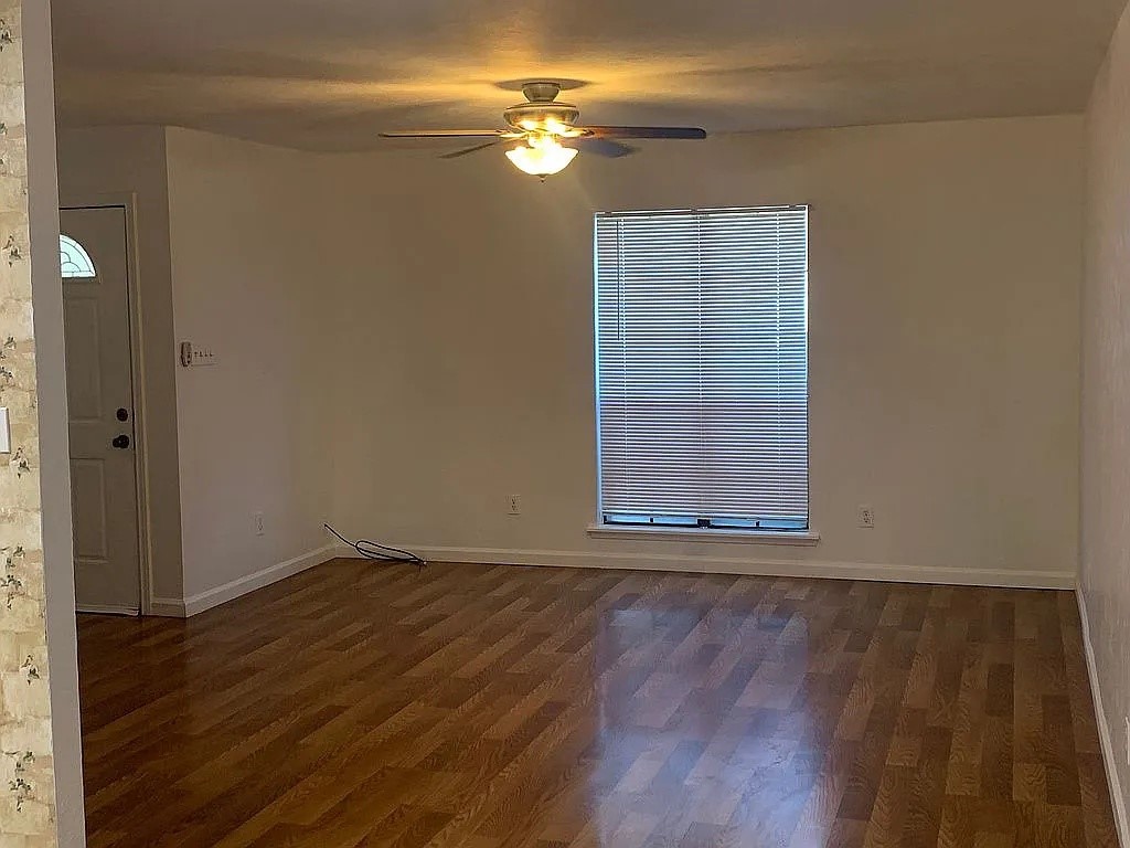 5921 Maiden Lane Fort Worth TX 76131