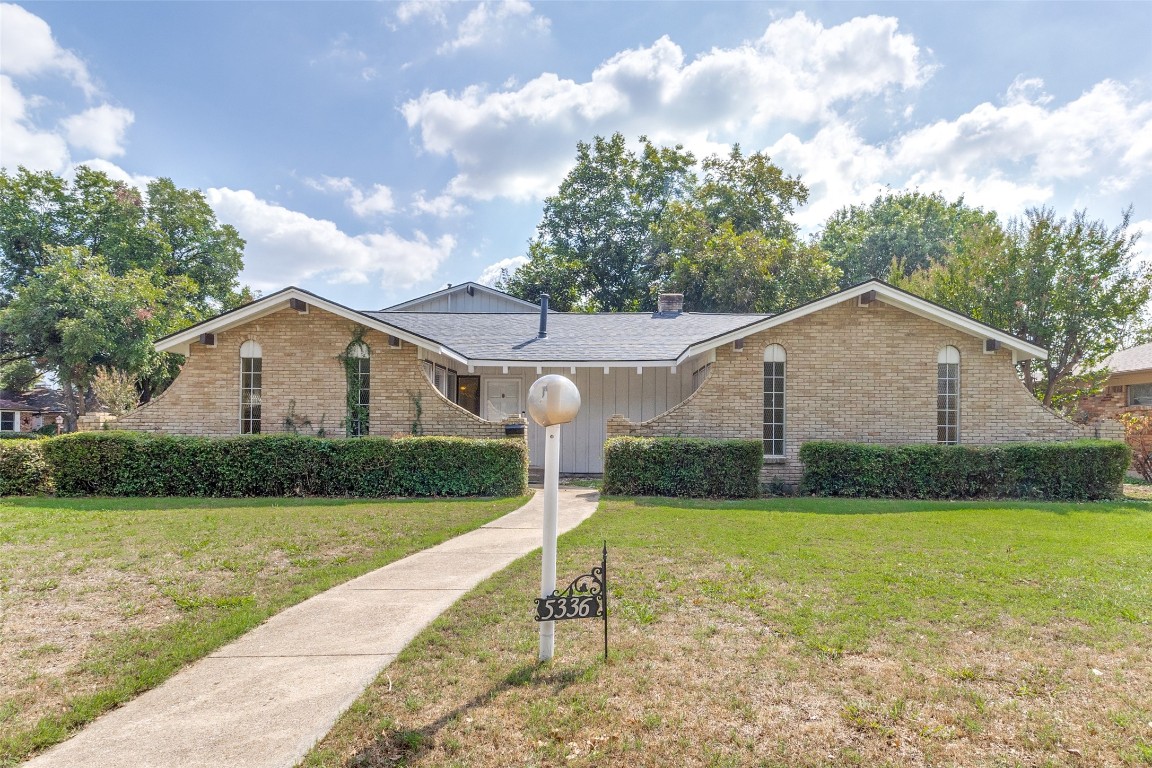 5336 Enchanted Lane Dallas TX 75227