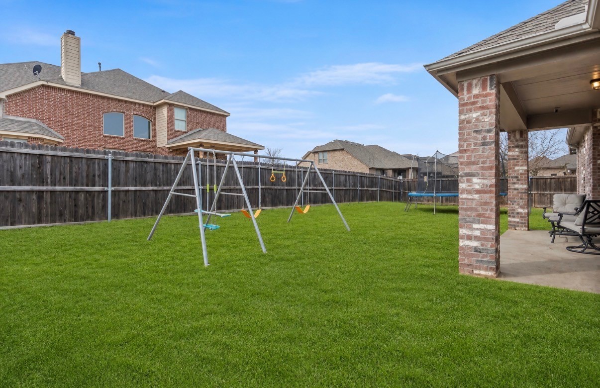 1300 Lawnview Drive Forney TX 75126