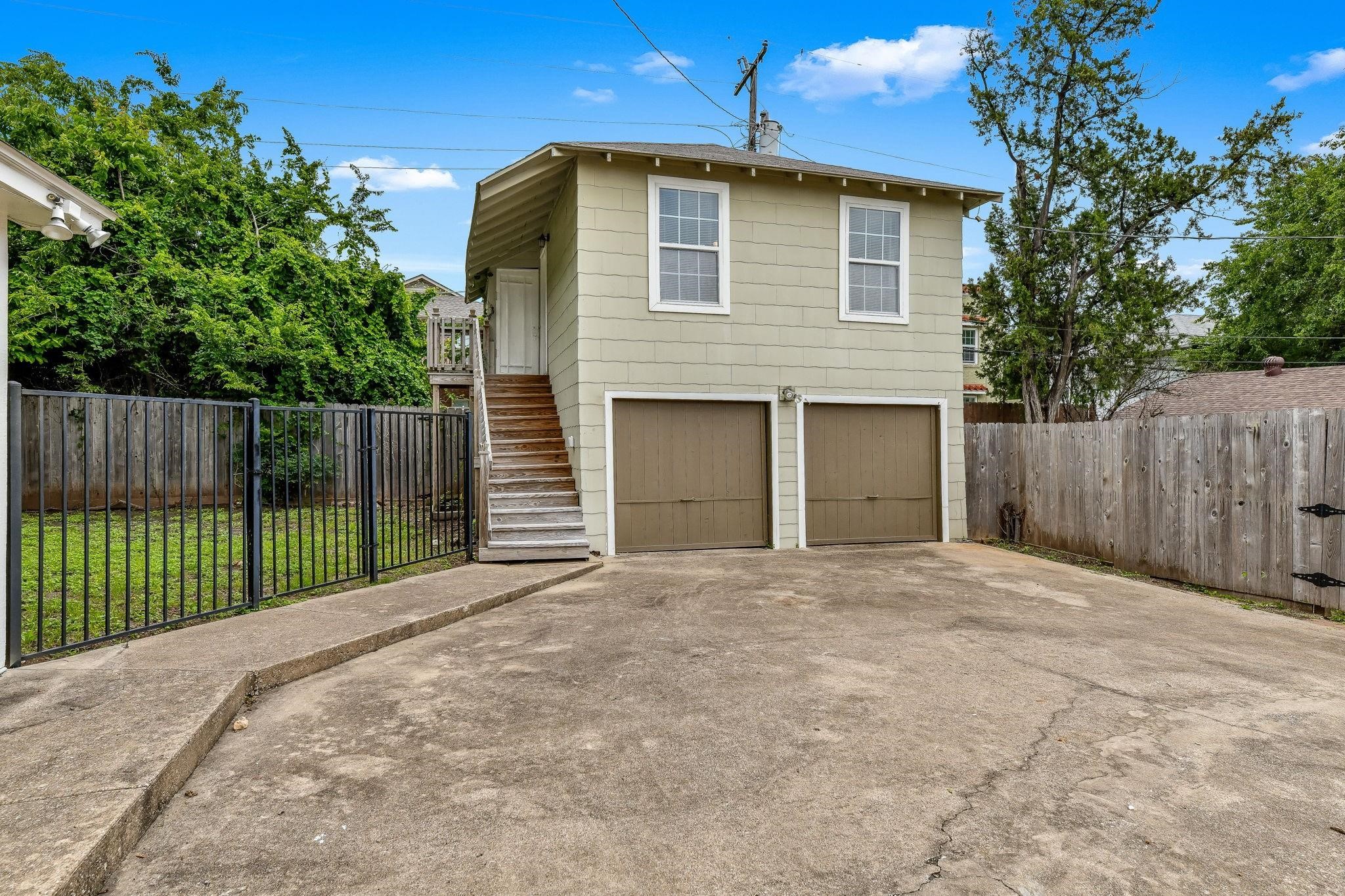 3409 Rogers Avenue Fort Worth TX 76109
