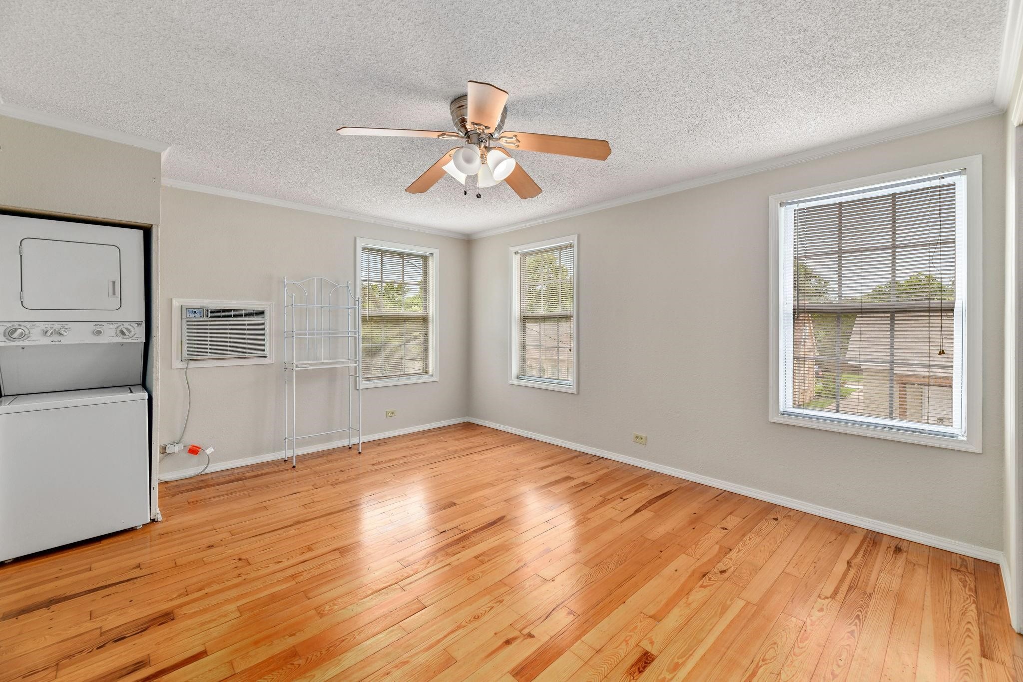 3409 Rogers Avenue Fort Worth TX 76109