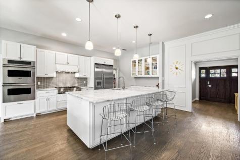 16802 Chepstow Court Dallas TX 75248