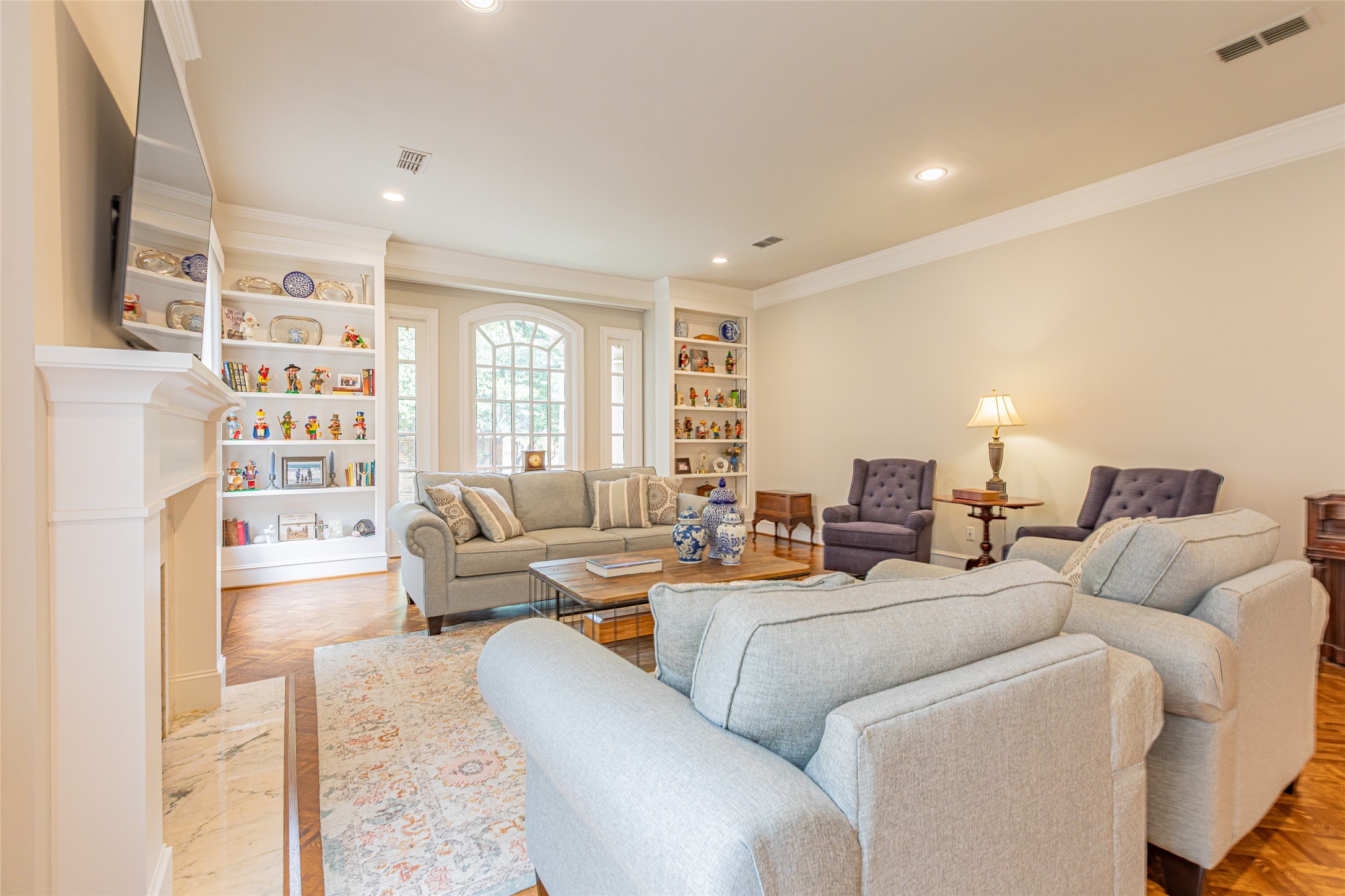 20 Stonecourt Circle Dallas TX 75225