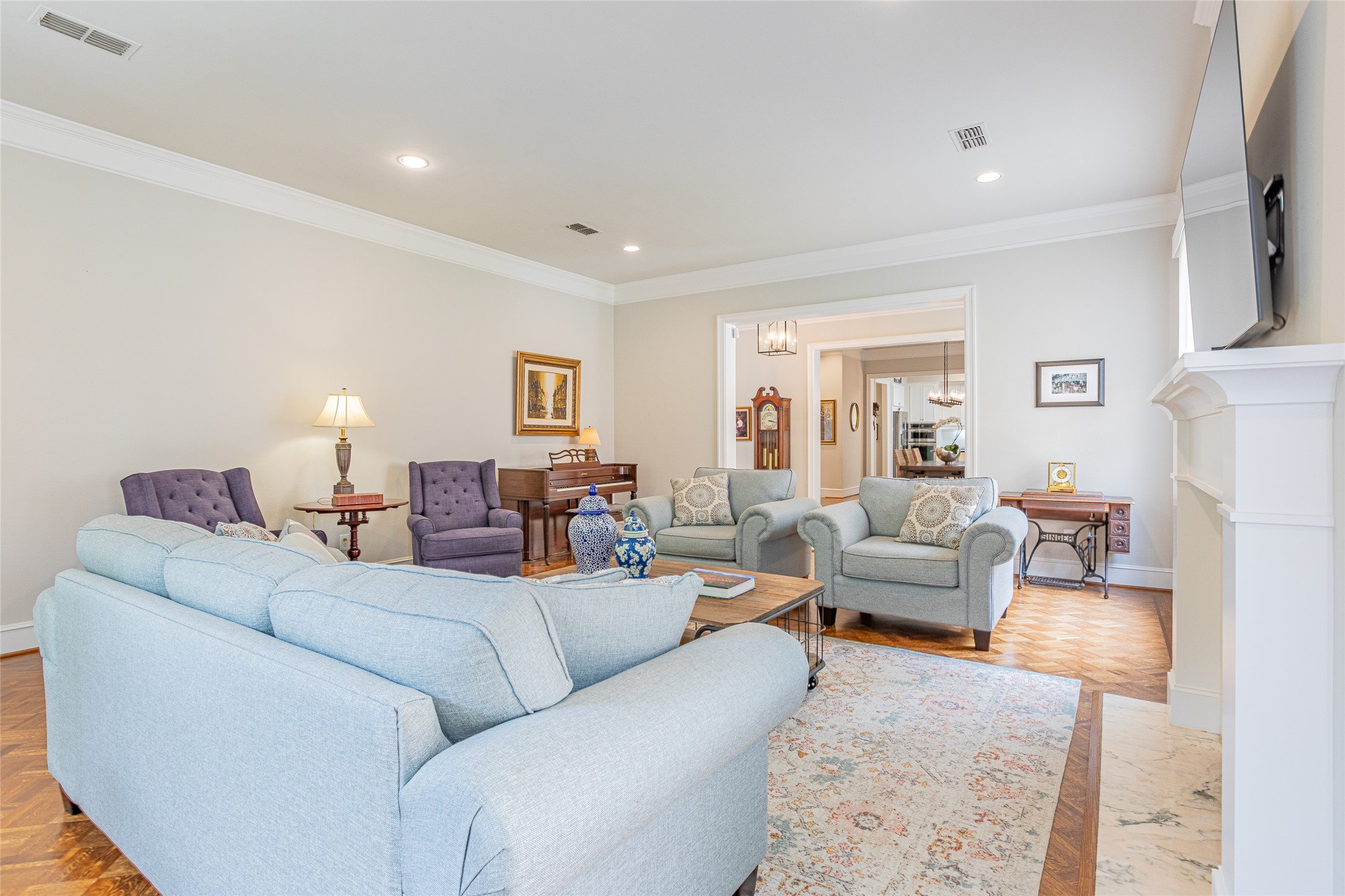 20 Stonecourt Circle Dallas TX 75225