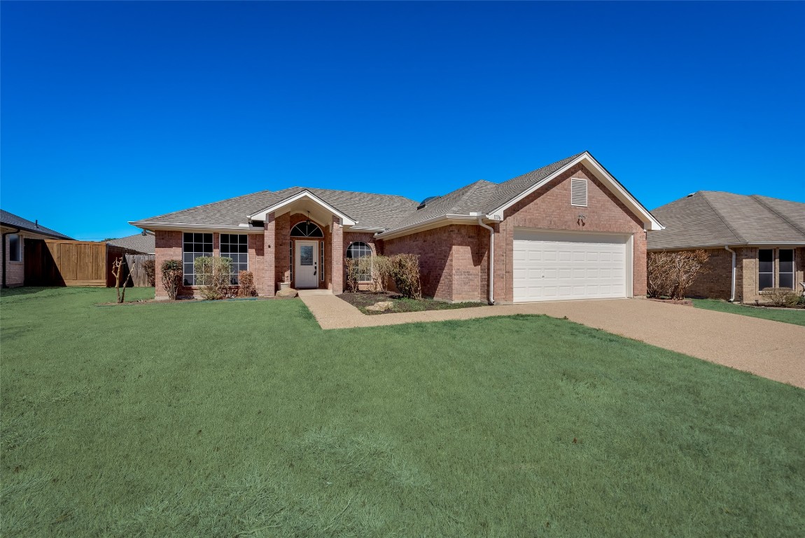 1136 Park Glen Crowley TX 76036
