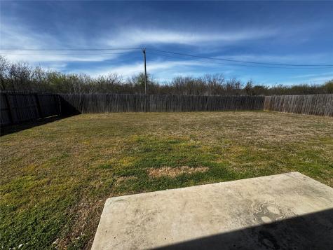 3828 Skylane Avenue Corsicana TX 75110