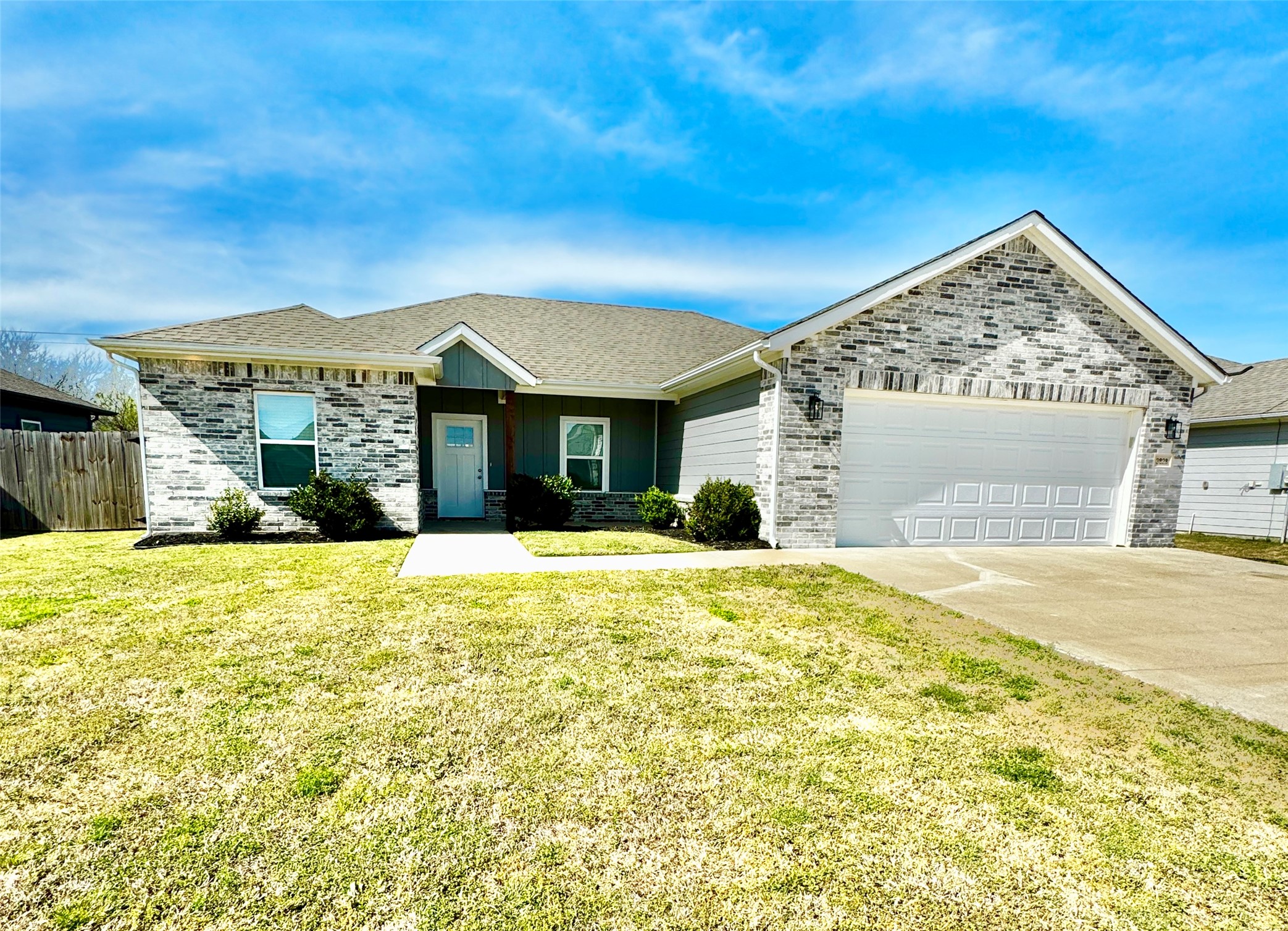 3828 Skylane Avenue Corsicana TX 75110
