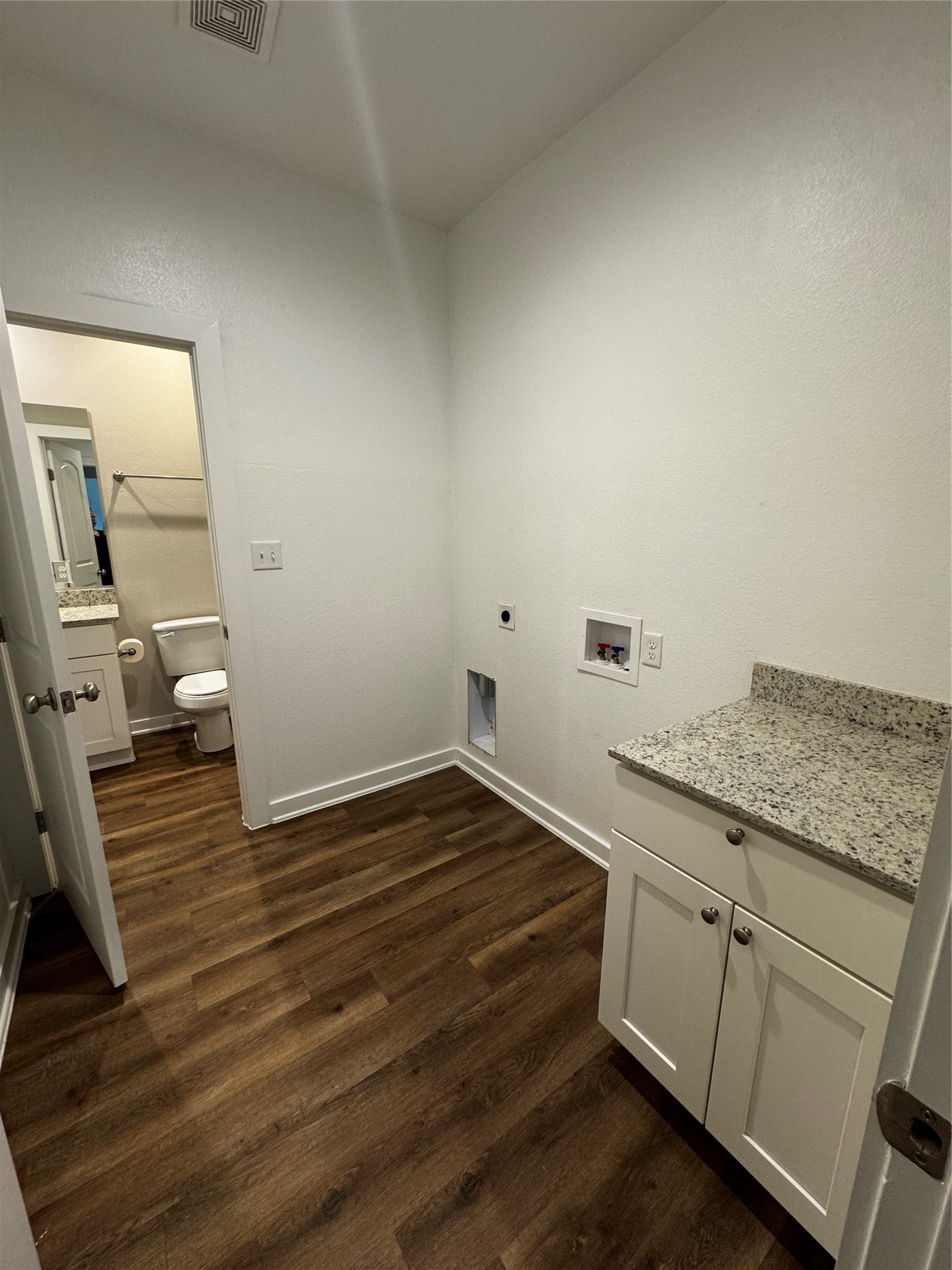 3828 Skylane Avenue Corsicana TX 75110