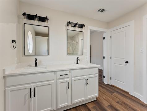 514 Fort Worth Street Mansfield TX 76063